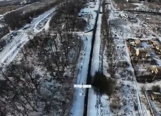 Molniya-2 drone dropping anti tank mine filmed by Ukrainian interceptor drone.