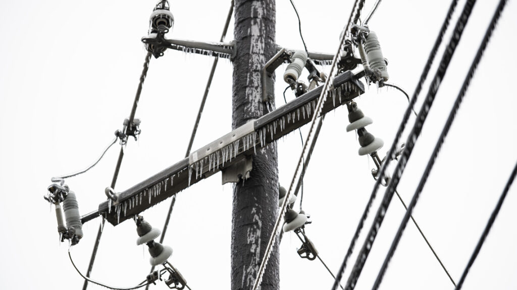 Austin braces for severe weather as Austin Energy preps for potential outages