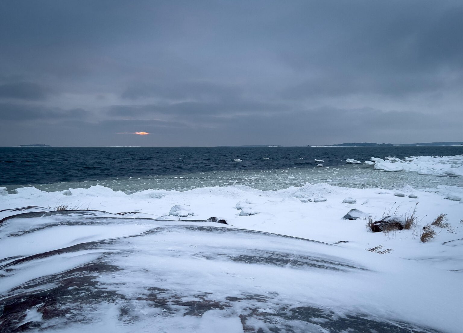 A tiny glimpse of Sunlight was visible today at Lauttasaari, Helsinki.