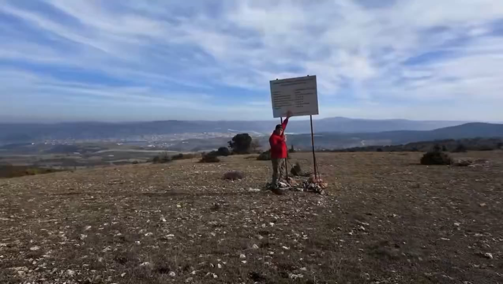 A license was given to İntikam Tepe, one of the important locations of the National Struggle. From now on, a quarry will be built over the martyrs.