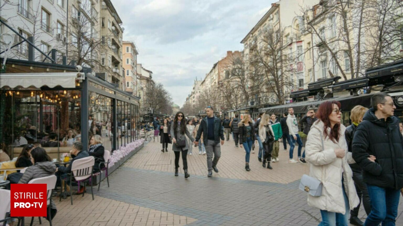 Bulgaria officially switched to the euro nearly 20 years after joining the European Union: "It's a sign of belonging"