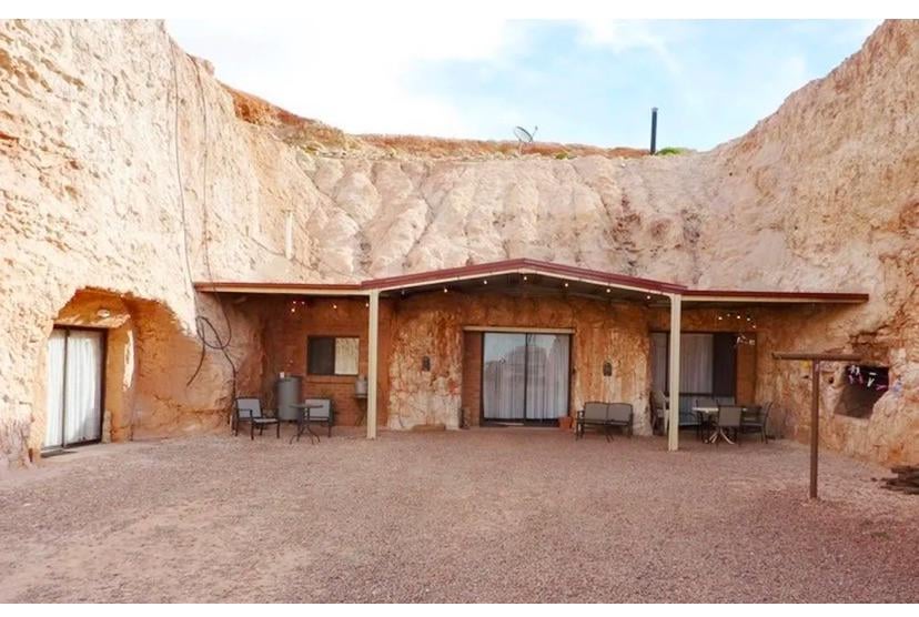 Anyone else thinking Coober Pedy might have the right idea about now?