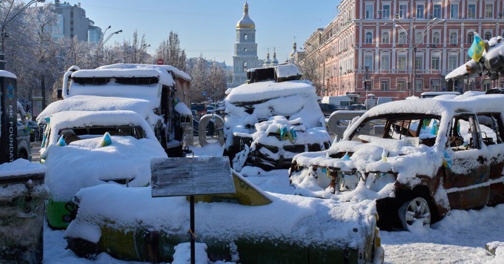 Ukrainian drone strikes cut power to hundreds of thousands in Russia-occupied southern Ukraine :: WRAL.com Ukrainian drone strikes cut power to hundreds of thousands in Russia-occupied southern Ukraine :: WRAL.com