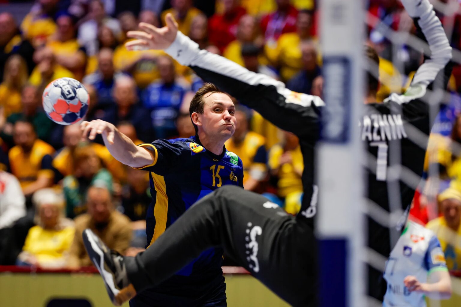 Sweden win EHF EURO main round opener after strongest challenge yet