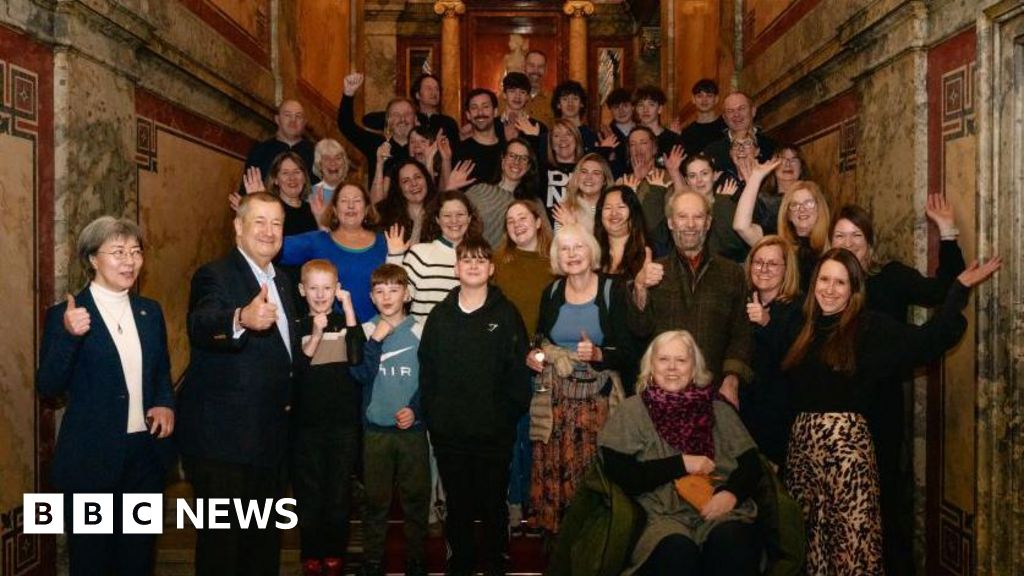 Dull residents visit Vienna to prove it's anything but dull