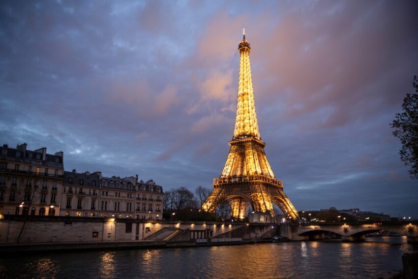France 2 - travel and tour world