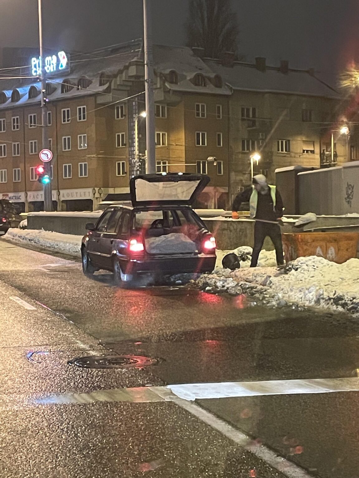 Someone shoveled snow into the trunk of their car at 6 a.m. Saturday. Why???