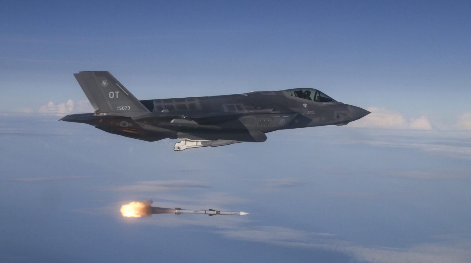 Clear message from UN chief to Danish arms companies: You have a responsibility - F-35 fighter jets with Danish parts participated in the US attack on Venezuela. Now the head of the UN states that Danish arms companies may not export weapons or weapon parts to a state if there is a danger that the parts will be used to violate human rights