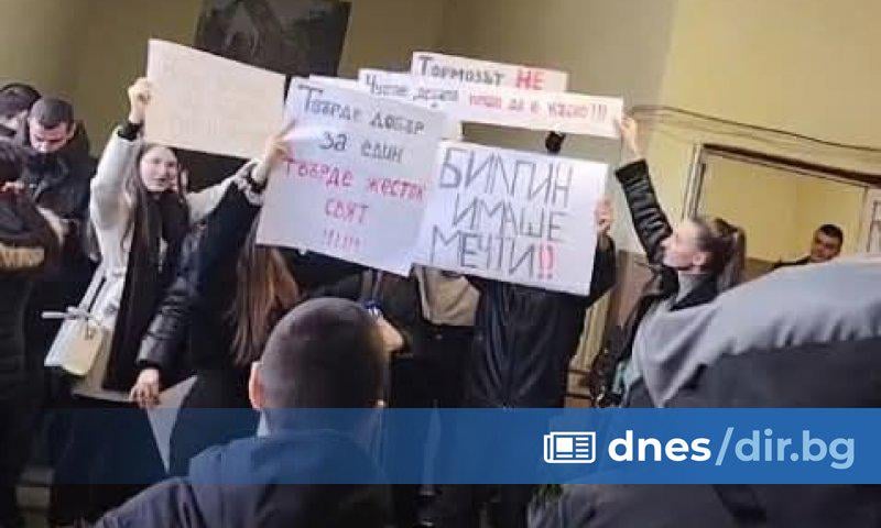 The Ministry of Education and Culture begins an inspection at a school in a Rhodope village after the suicide of a student - Tormoza was by a teacher