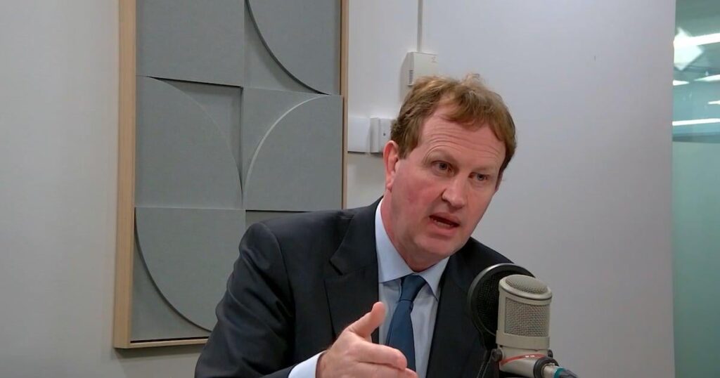 Gardaí deport 25 convicted sex offenders as part of new operation