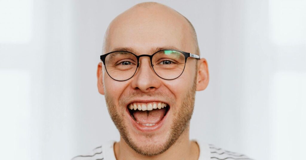 A new study in more than 15,000 men investigated eight markers of toxic masculinity and found that only 10.8% of men included in the study showed clear signs of toxic masculinity. This finding indicates that the vast majority of men are not “toxic” and do not believe in destructive male attitudes. A new study in more than 15,000 men investigated eight markers of toxic masculinity and found that only 10.8% of men included in the study showed clear signs of toxic masculinity. This finding indicates that the vast majority of men are not “toxic” and do not believe in destructive male attitudes.