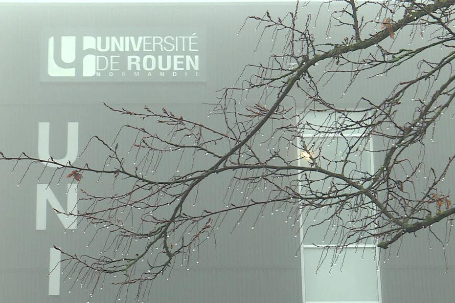 600 fewer places in undergraduate programs, several dozen teaching positions eliminated... What is happening at the University of Rouen?