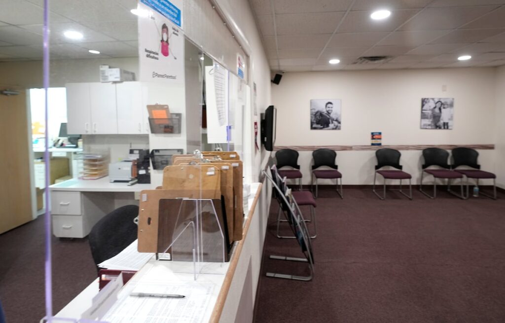 How much do you pay for health insurance? Fill out this Tribune survey