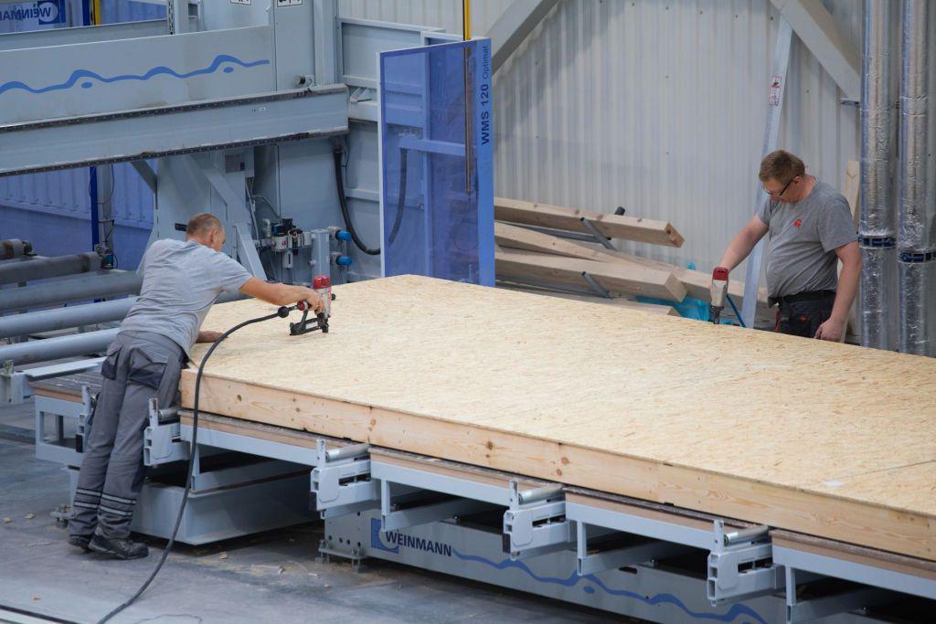 Number of foreigners in Poland. ZUS showed the latest data