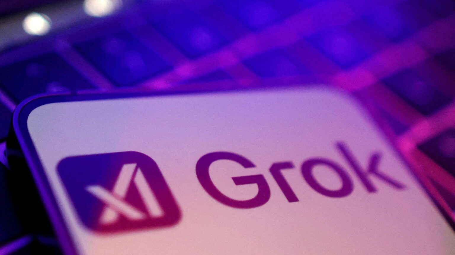 AI: EU Commission opens proceedings against chatbot Grok