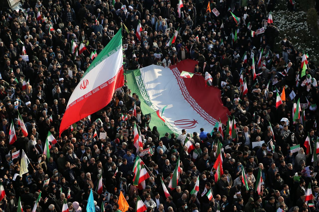 People gather at Enghelab Square after a government call to rally against recent protests across the country, chanting anti-U.S. and anti-Israel slogans, in Tehran, Iran, Jan. 12, 2026. (AA Photo)