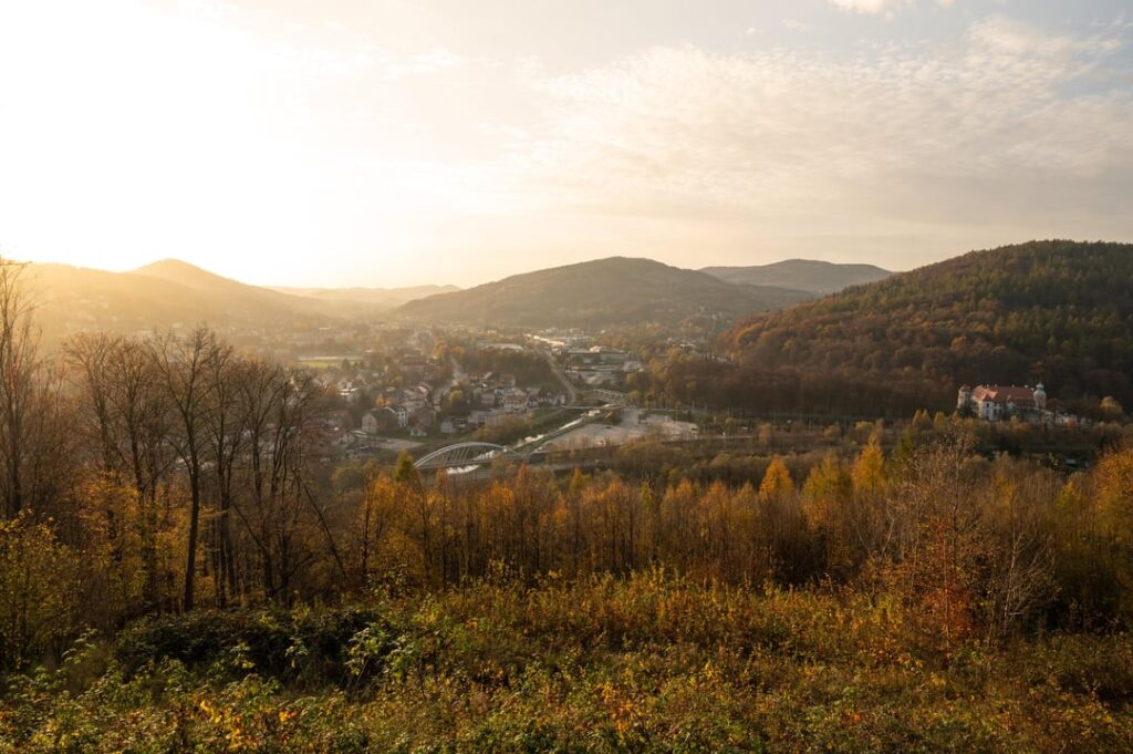 Sucha Beskidzka – A Town Embedded in the Beskid Landscape