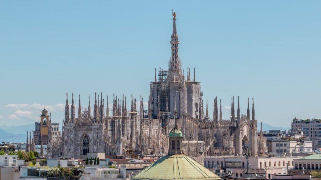 Milan, world capital of millionaires: one for every 12 residents