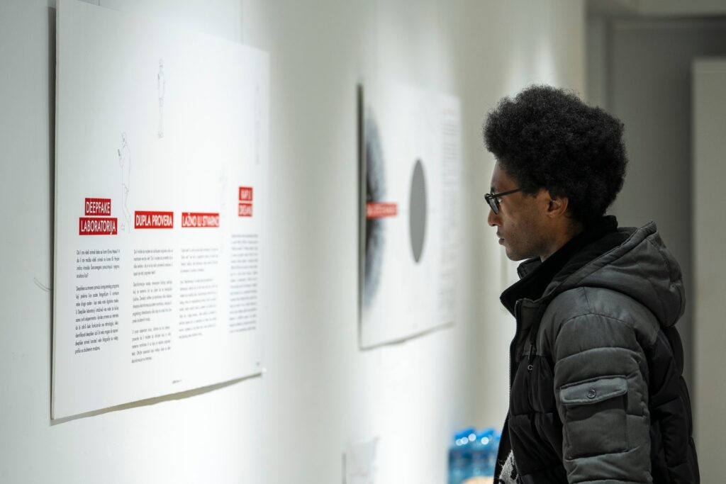 The Kosovo Journey of The Glass Room – Misinformation Exhibition Edition