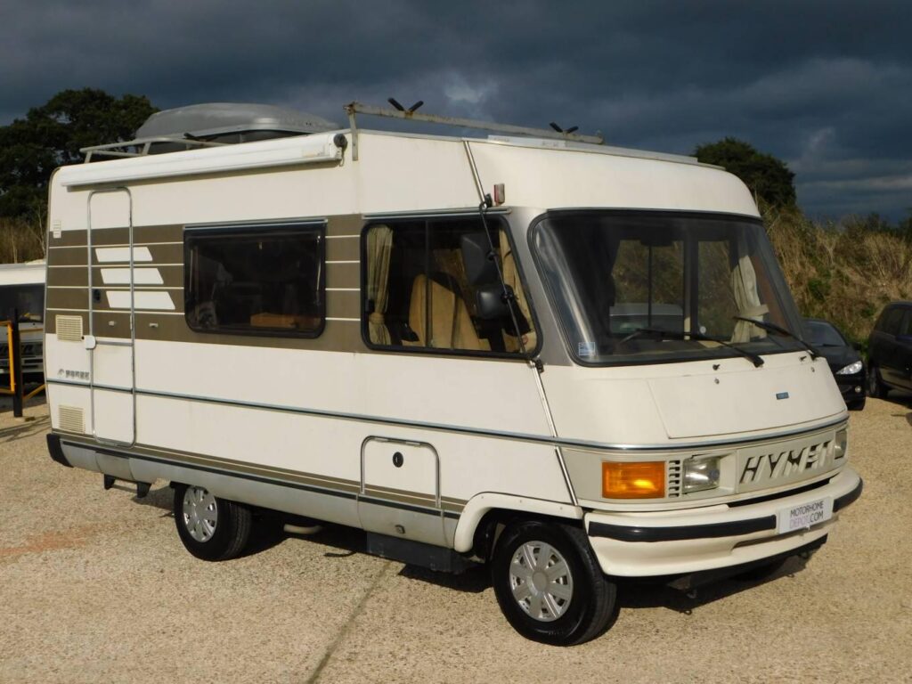 somebody knows somebody with an old caravan, for a film production?