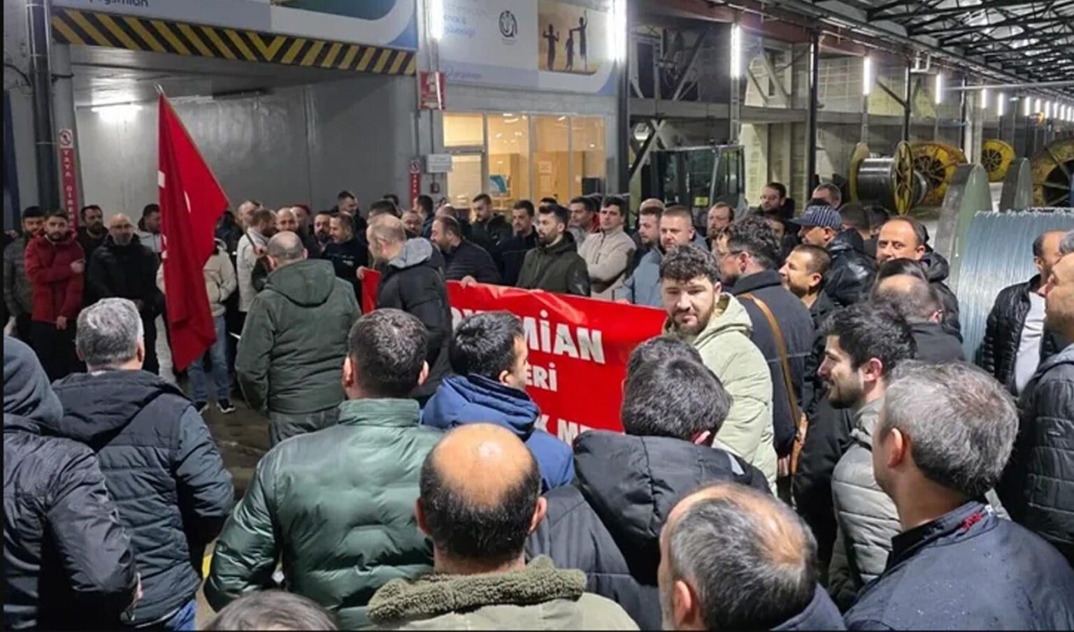 Metal workers' decision to strike a giant strike: 155 thousand workers - 43 workplaces