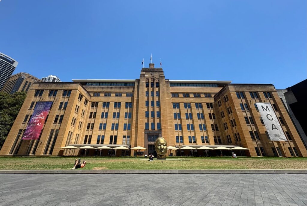 Lunch time walks - The Rocks and Harbour Bridge South