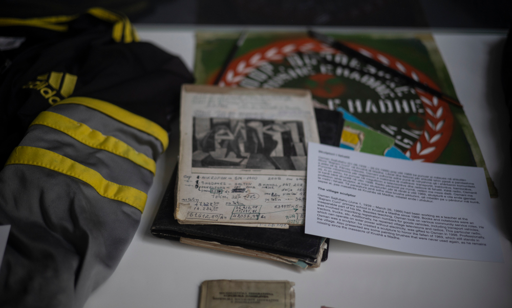 Belongings of residents of Krushe e Madhe who were killed during the war between 1998 and 1999 are displayed in the museum of the massacre. (L. G-A).