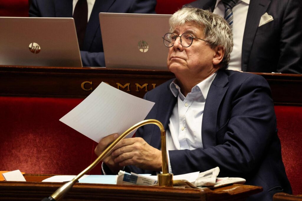 Eric Coquerel demands accountability from Bercy after Eric Lombard claimed that “thousands” of rich people paid “no income tax”