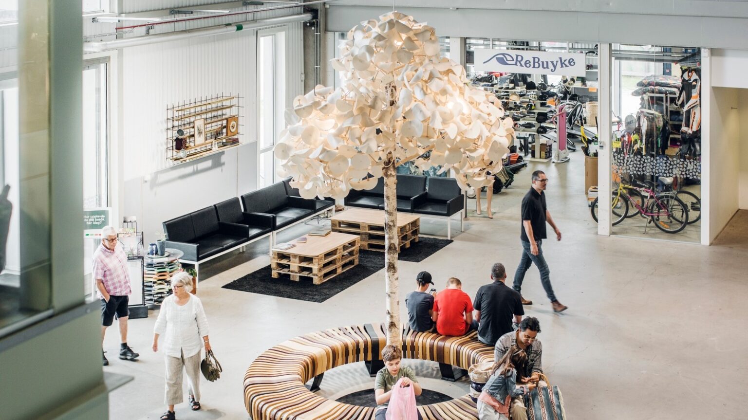 The World’s First Second-Hand Shopping Mall Is An Affordable Gem In Sweden The World's First Second-Hand Shopping Mall Is An Affordable Gem In Sweden