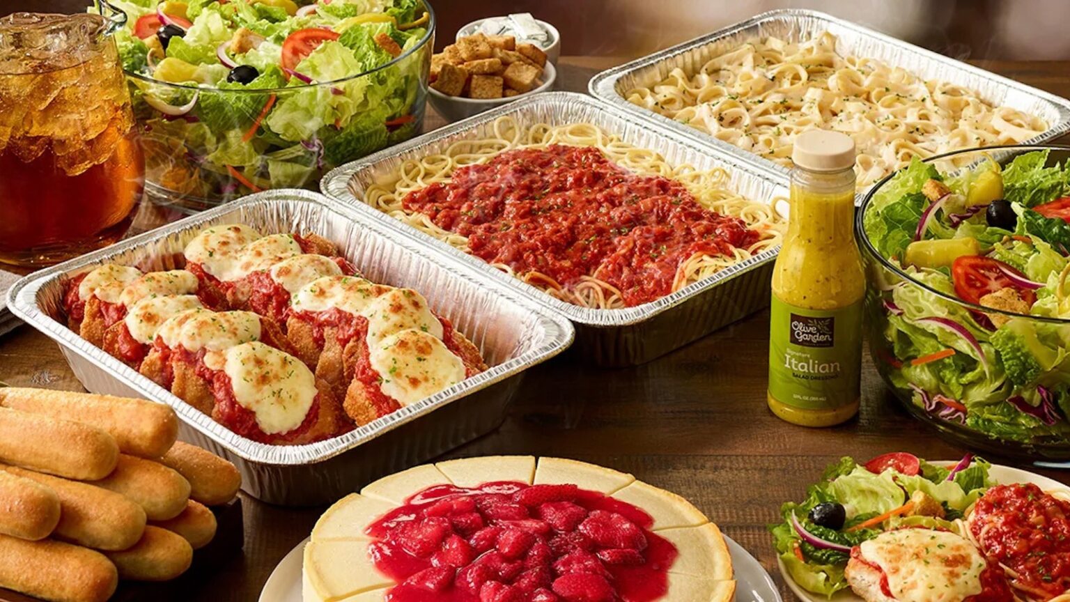 Olive Garden's Tour Of Italy Isn't One-Size-Fits-All — Here's How To Mix And Match