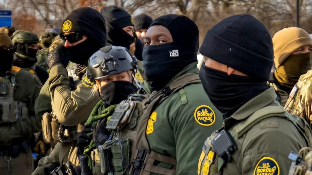 Kristi Noem says 'HUNDREDS more' ICE agents will be sent to Minneapolis to fight 'corruption'