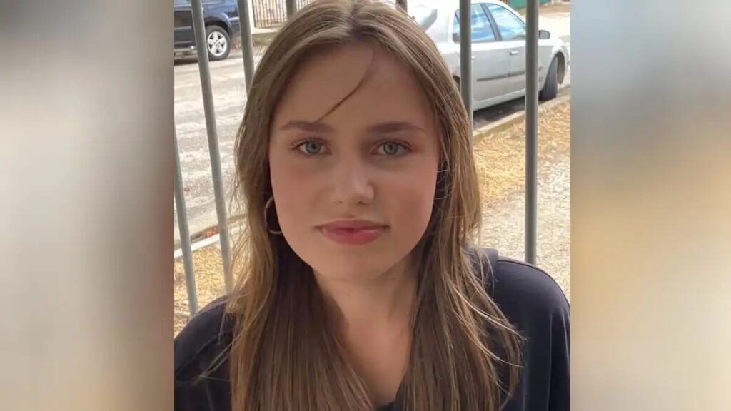Greece Gripped by the Vanishing of 16-Year-Old Laura Laura L