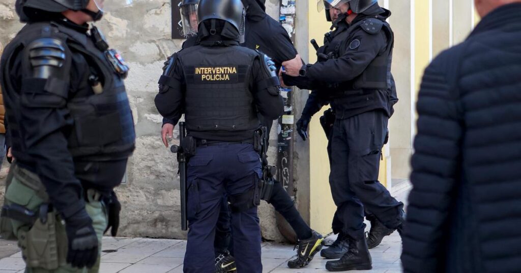 The six must pay a total of 21,315 euros, and one defended himself: I don't even know what the Independent State of Croatia is or what ZDS means!