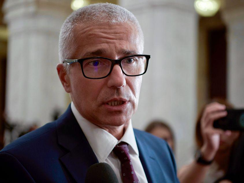 THE PLAGIARISED DOCTORATE OF THE MINISTER OF JUSTICE. 140 pages with content copied from Radu Marinescu's thesis