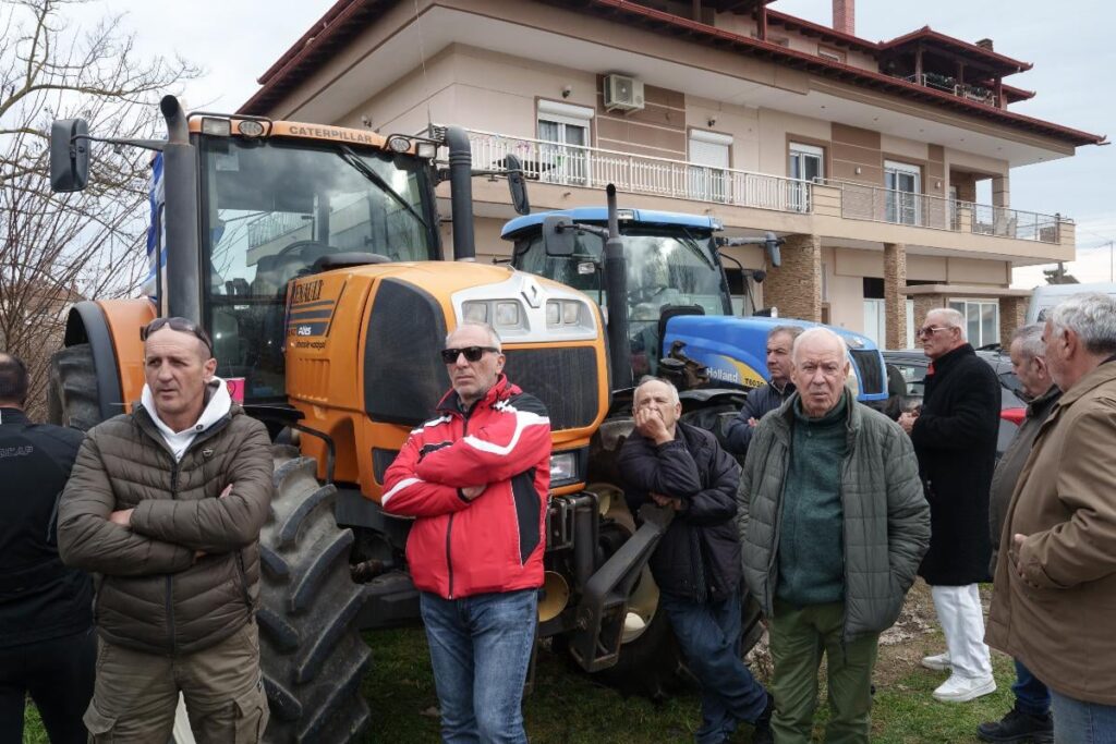 Block of farmers: Escalation decided in Malgara - All the representatives of the block of farmers decided to continue their struggle, as well as to proceed with further escalation, the next step they plan is to reach Athens by tractor.