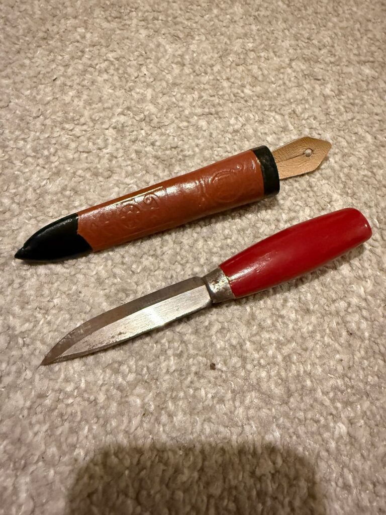 Old Norwegian knife help!