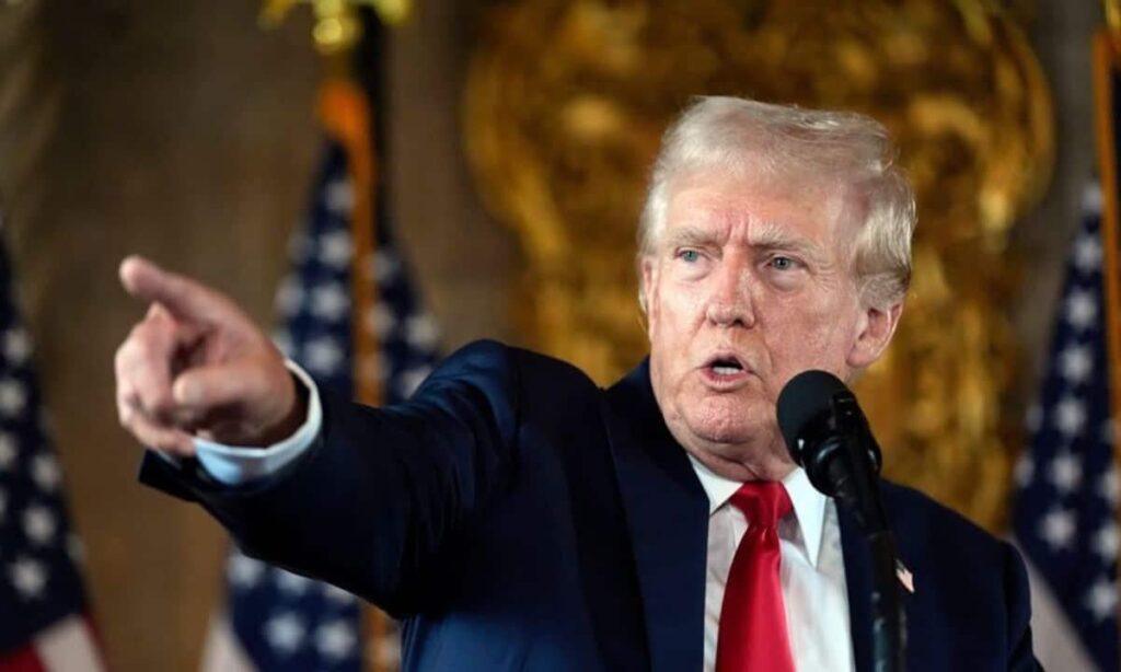 One Year of 'Crypto President': Bitcoin Down 15%, Altcoins Crushed 70-90%