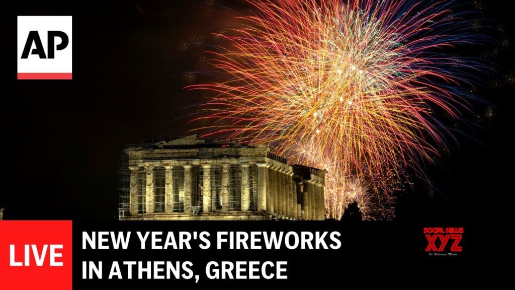 LIVE: New year fireworks in Athens, Greece (Video)