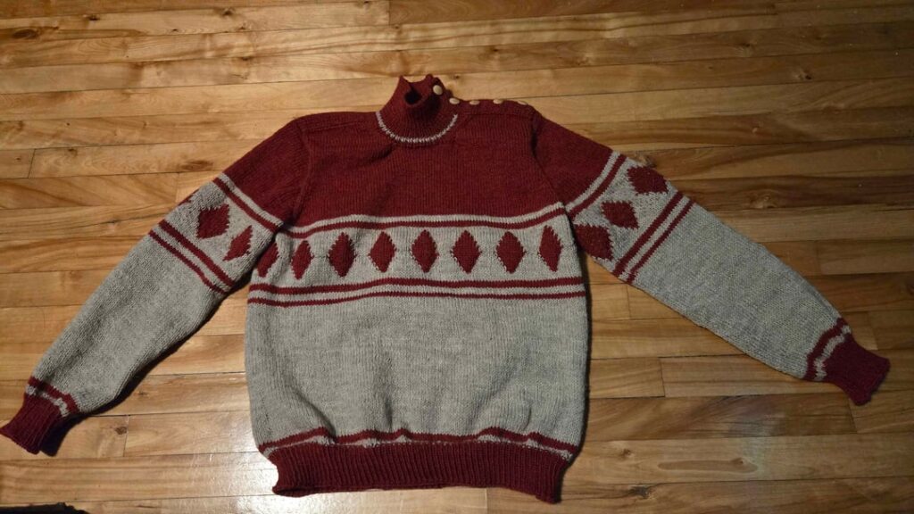 I knitted a jussipaita! I knitted a jussipaita!