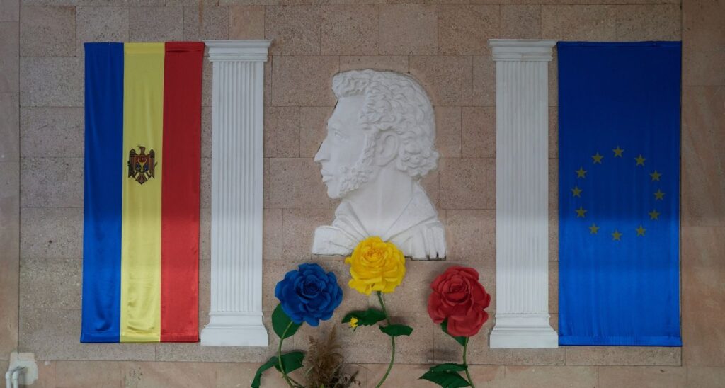 Trump-Putin Talks Put Moldova’s Pro-EU Future in Doubt