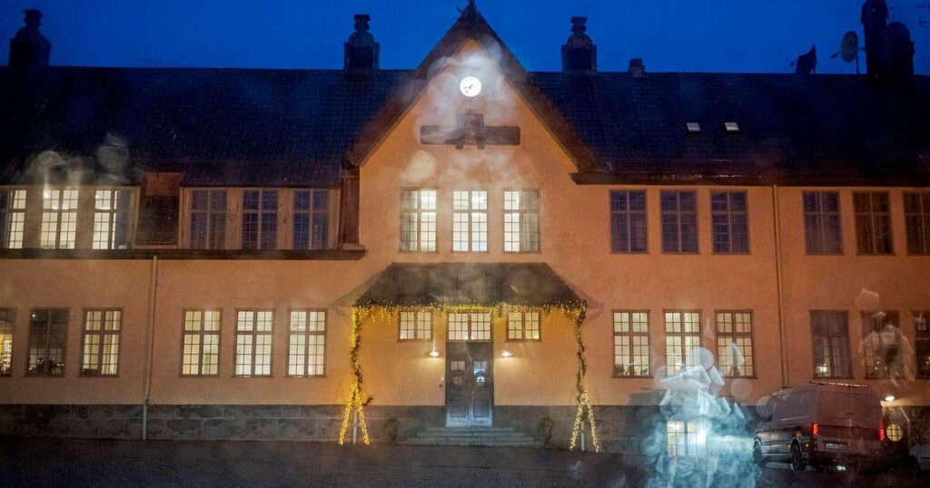 From inside Lundsberg: "To refuse to obey an order is equal to social suicide"