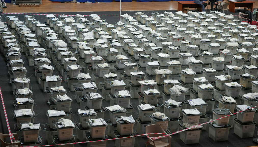 Vote Recount Delays Certification of Kosovo Election Result
