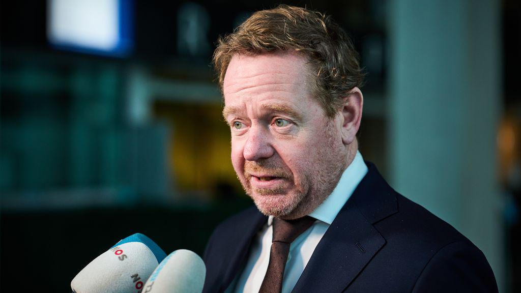 Van Weel convinces Parliament: understanding for US intervention in narco-state Venezuela