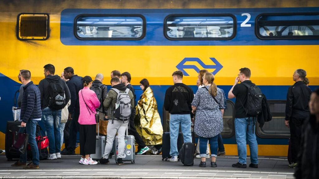 Record number of train disruptions in 2025, most often problems at Rotterdam Central Station