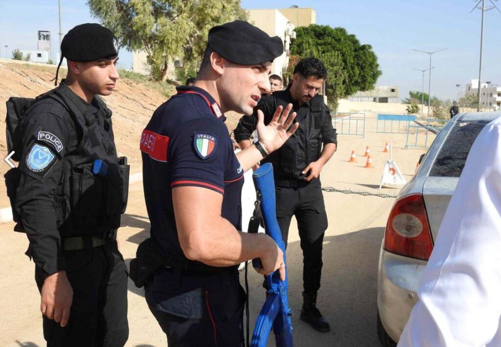 Government sources: Italian Carabinieri in the West Bank forced to kneel, threatened with a machine gun, and interrogated