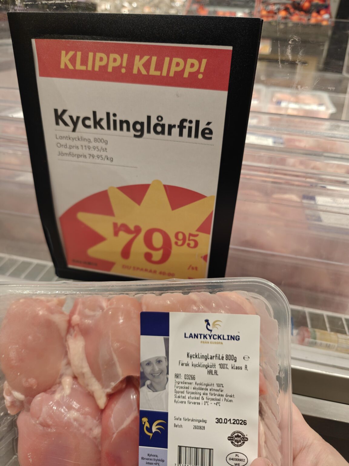 Corrected Hemköp's incorrect comparison price, they took it down, but the next time I went to the store, the incorrect one was up again.