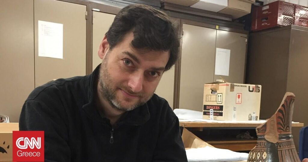 Dr. Chr. Tsirogiannis: Antiquities don't just steal objects, they steal our history - CNN.gr