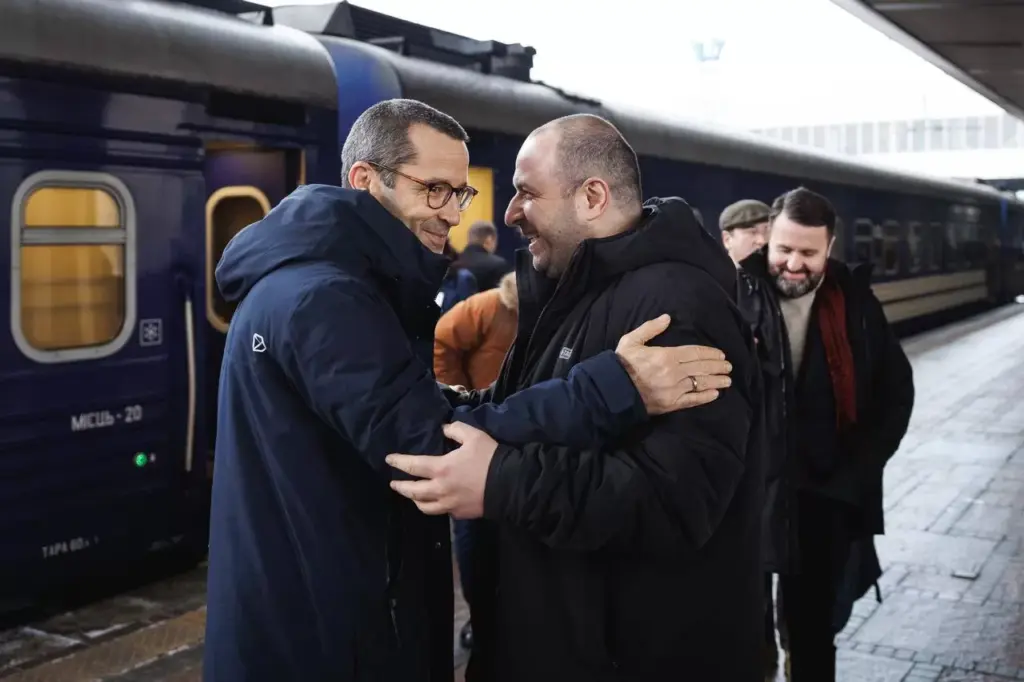 Security advisers from European countries and NATO arrive in Kyiv