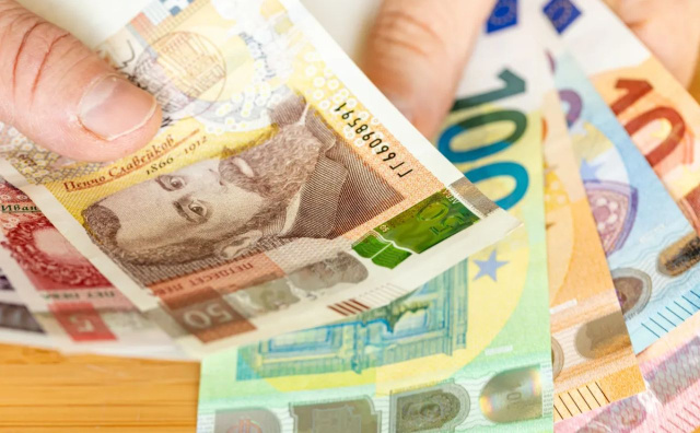 Bulgaria: Bulgaria Reports Smooth Euro Rollout: Over 58% of Leva Withdrawn, Market Stable