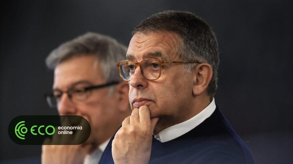 Insurance does not enact labor law without an agreement in social consultation